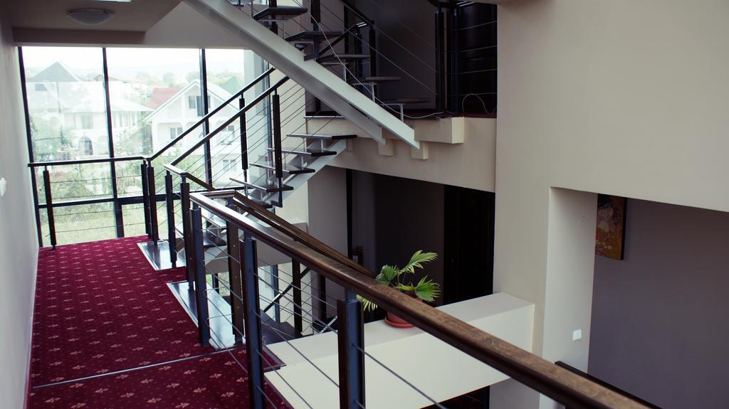 Pensiunea Novis Iasi Exterior photo