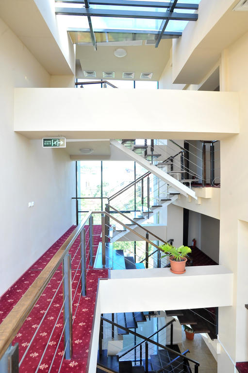 Pensiunea Novis Iasi Exterior photo